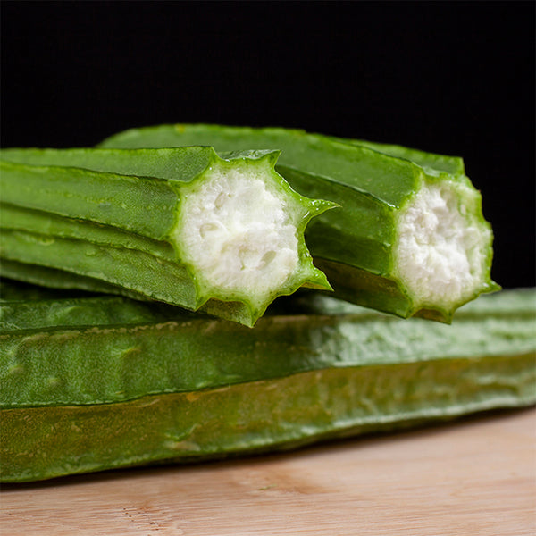 Traditional Angled Luffa Seeds, 5g