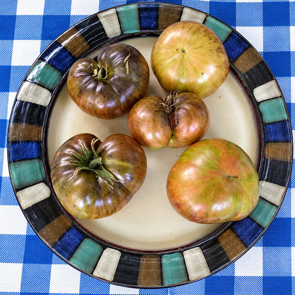 190 Gunmetal Grey Tomato, 5 Seeds